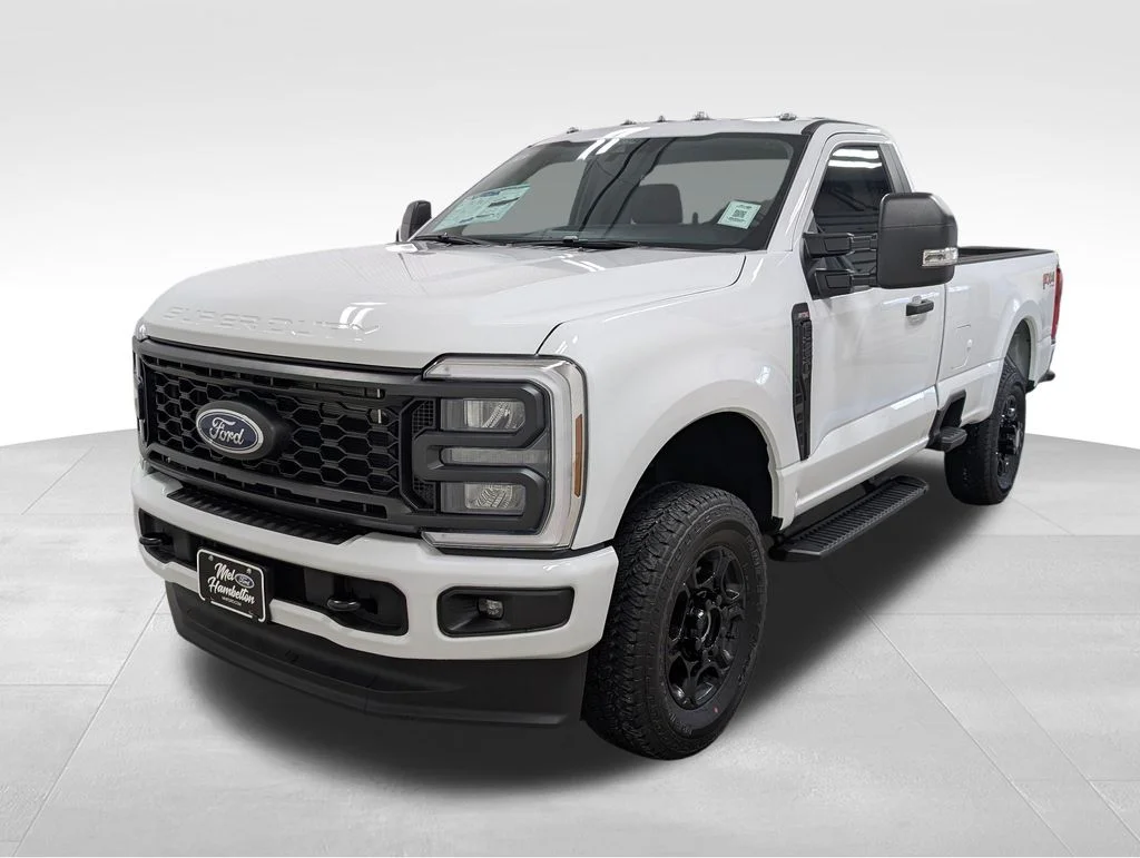 New 2026 Oxford White Ford F-250® XL image 5