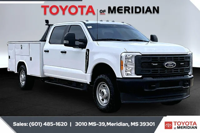 2023 Ford Super Duty F-350 SRW XL