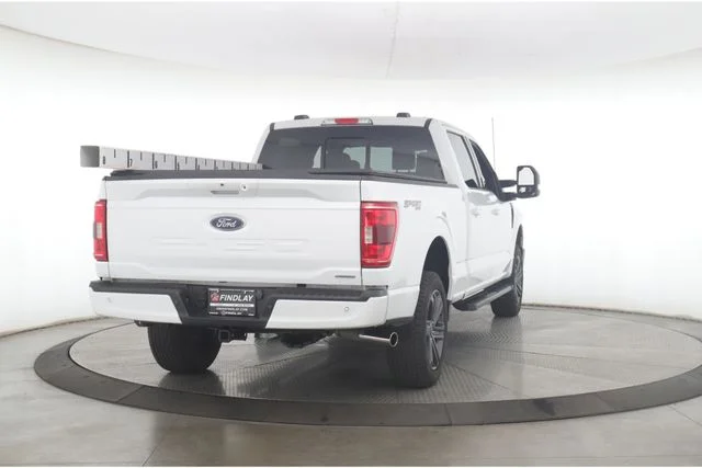 Used 2023 White Ford XLT image 7