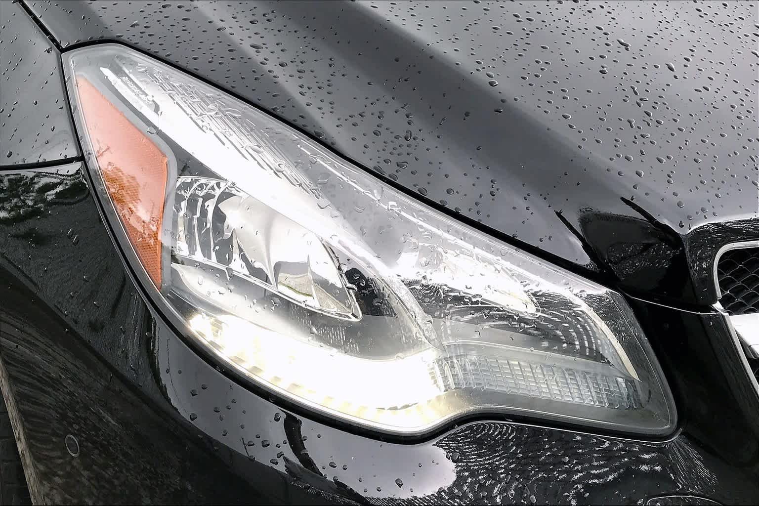 Used 2014 Black Mercedes-Benz E 350 image 23