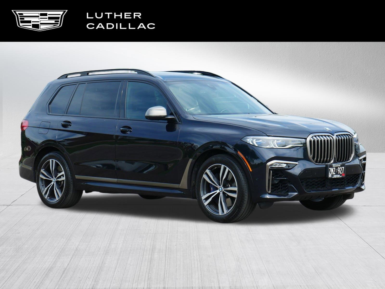 2020 BMW X7 M50i's photo