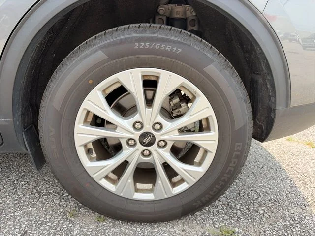Used 2024 Gray Ford Active image 39