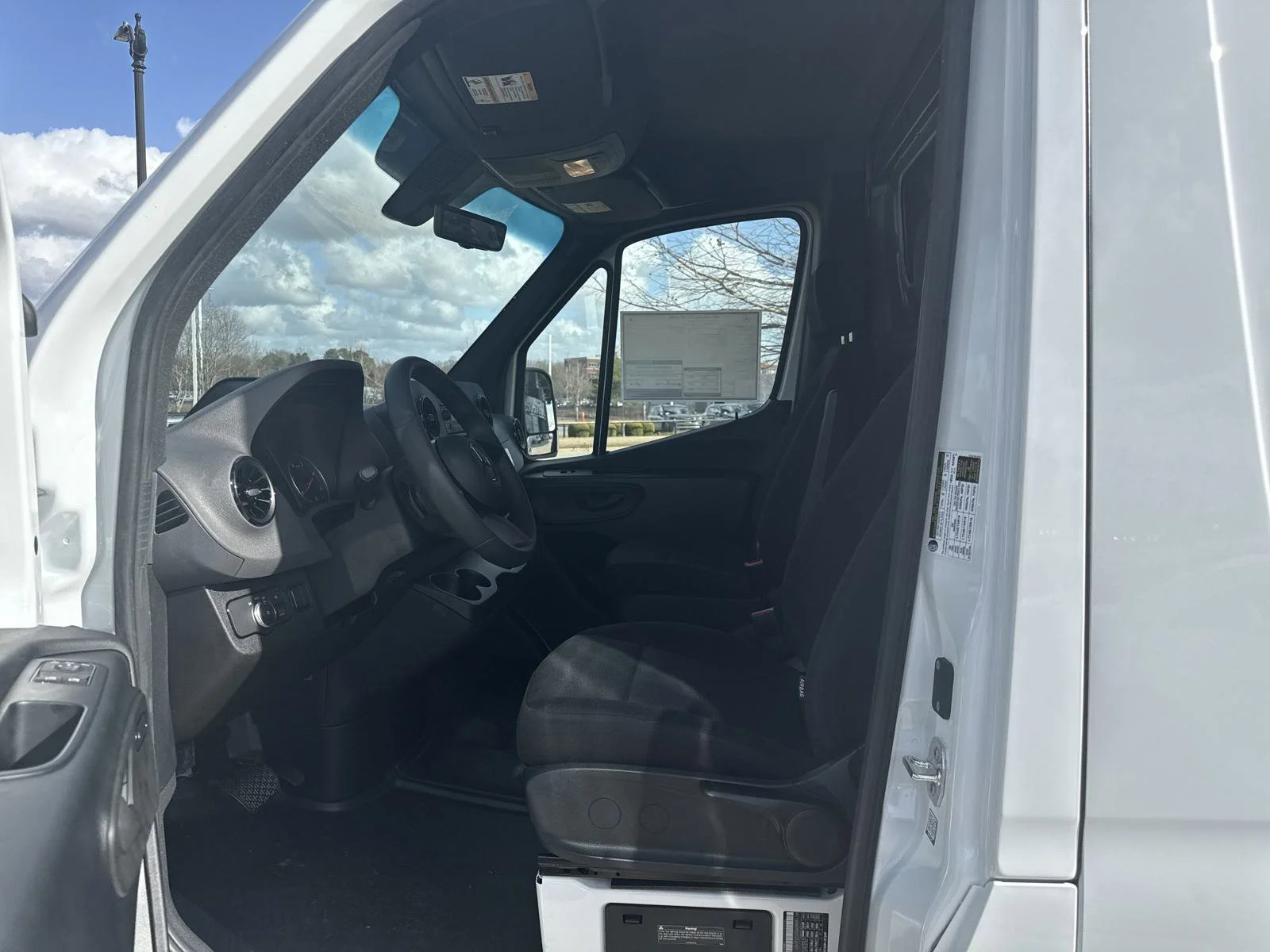 2025 Mercedes-Benz Sprinter Cargo Van Base - Photo 15