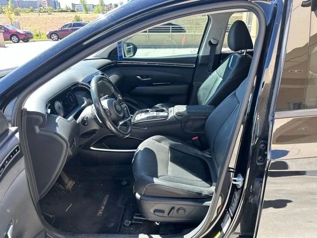 Used 2022 Black Hyundai Limited image 5