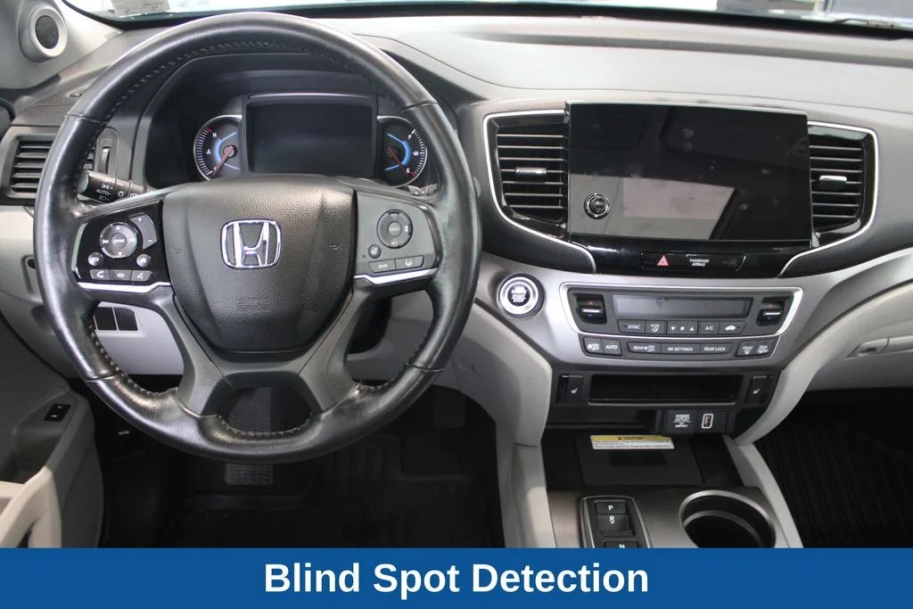 Used 2021 Green Honda Special Edition image 7
