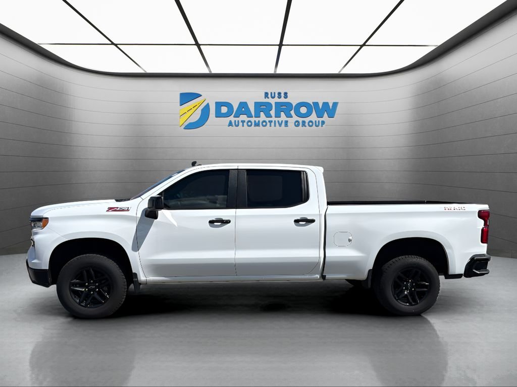 Used 2024  Chevrolet LT Trail Boss image 2