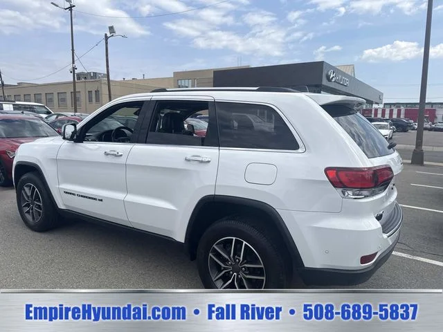 Used 2022 White Jeep Limited image 6