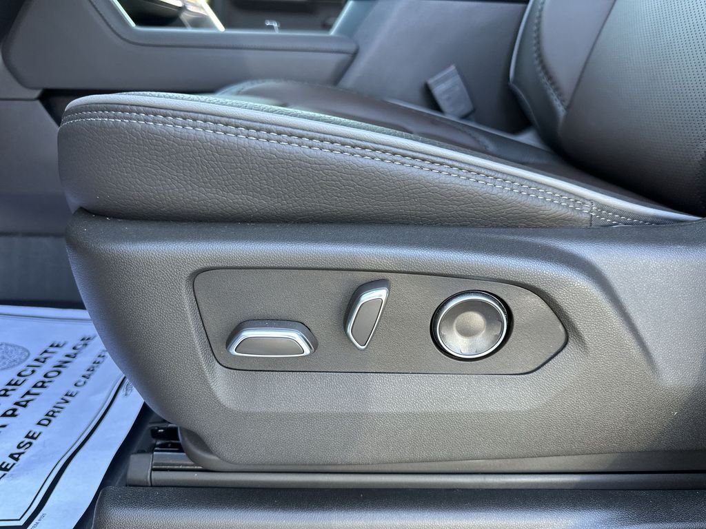 Used 2026 White GMC Denali image 18