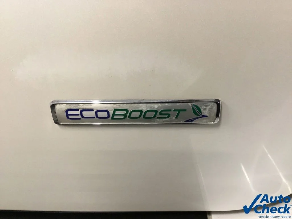 Used 2017 White Ford Limited image 16
