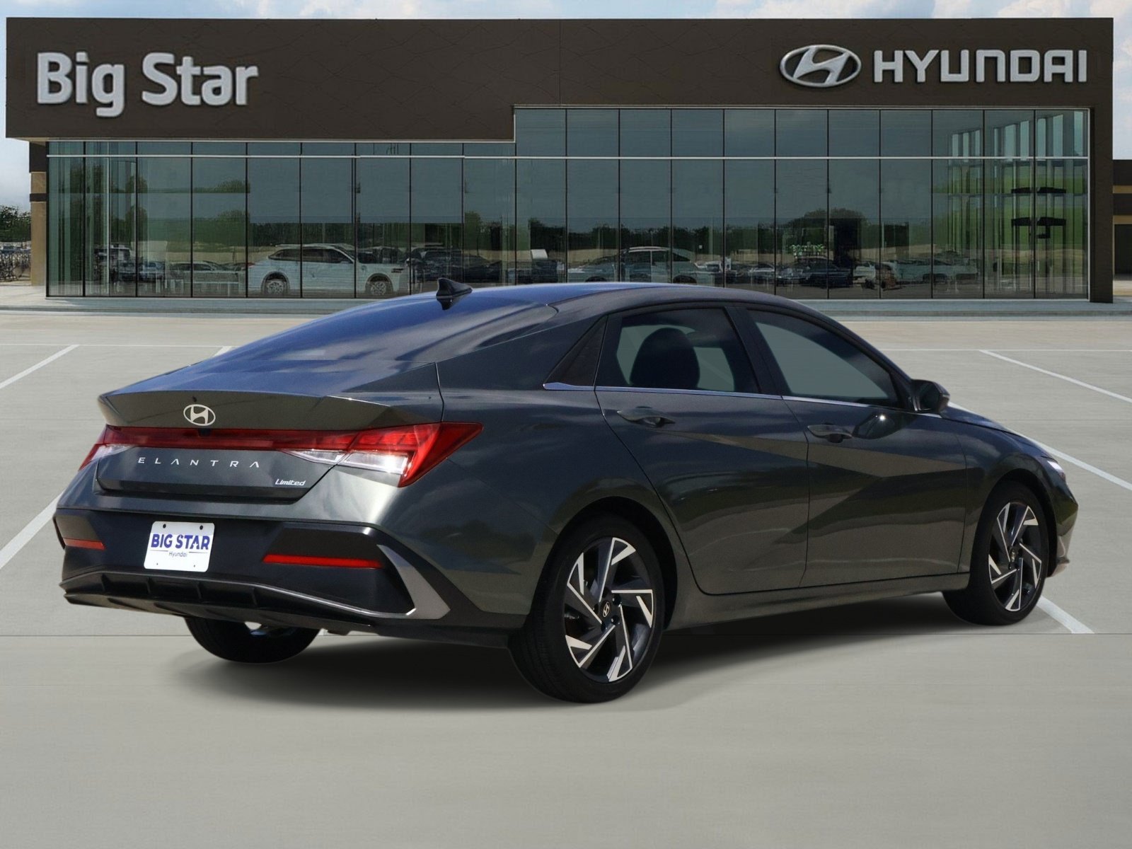 Certified Used 2026 Amazon Gray Hyundai Limited image 4