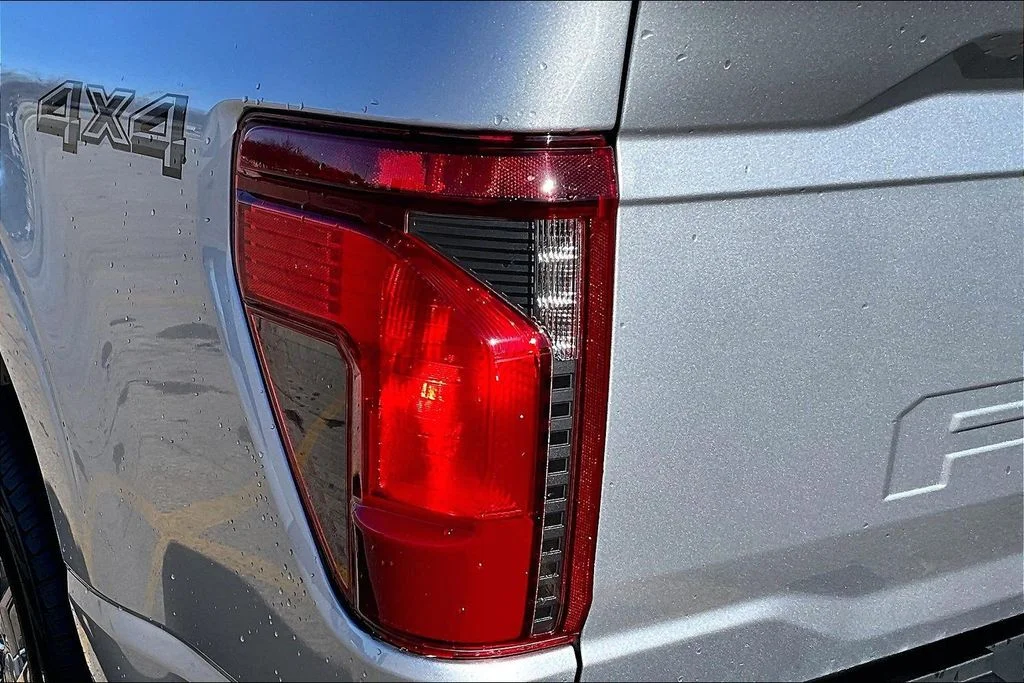 2025 Ford F-150 XLT - Photo 29