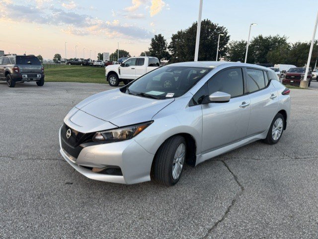 Certified Used 2024 Brilliant Silver Metallic Nissan S image 3