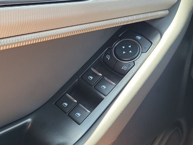 Used 2026 Star White Ford Active image 14