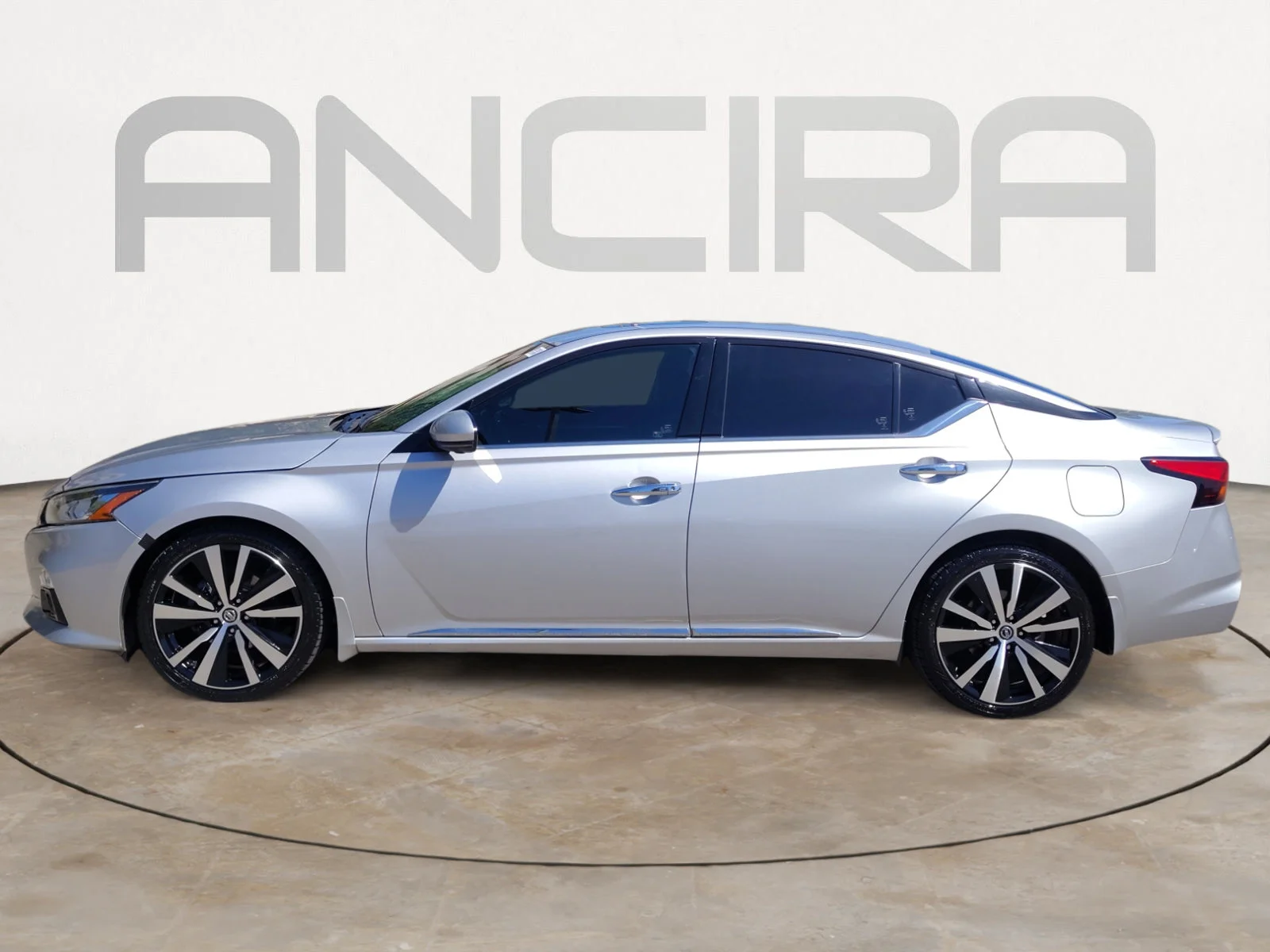 Used 2020 Brilliant Silver Metallic Nissan 2.5 Platinum image 7
