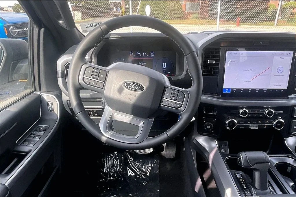 New 2026 White Ford XLT image 4