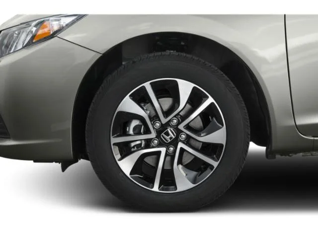 Used 2015  Honda EX image 11