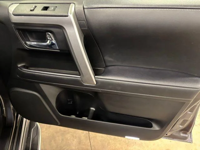 Used 2023 MAGNETIC GRAY MET. Toyota  image 22