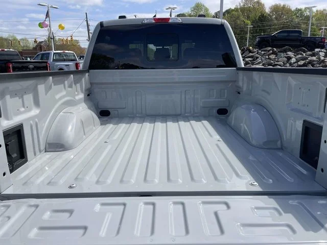 New 2026 White Ford XLT image 8