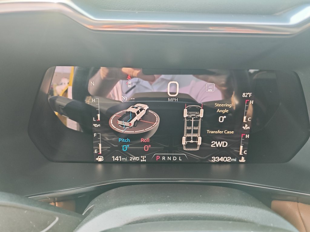 Certified Used 2023 Yellow GMC AT4 image 20