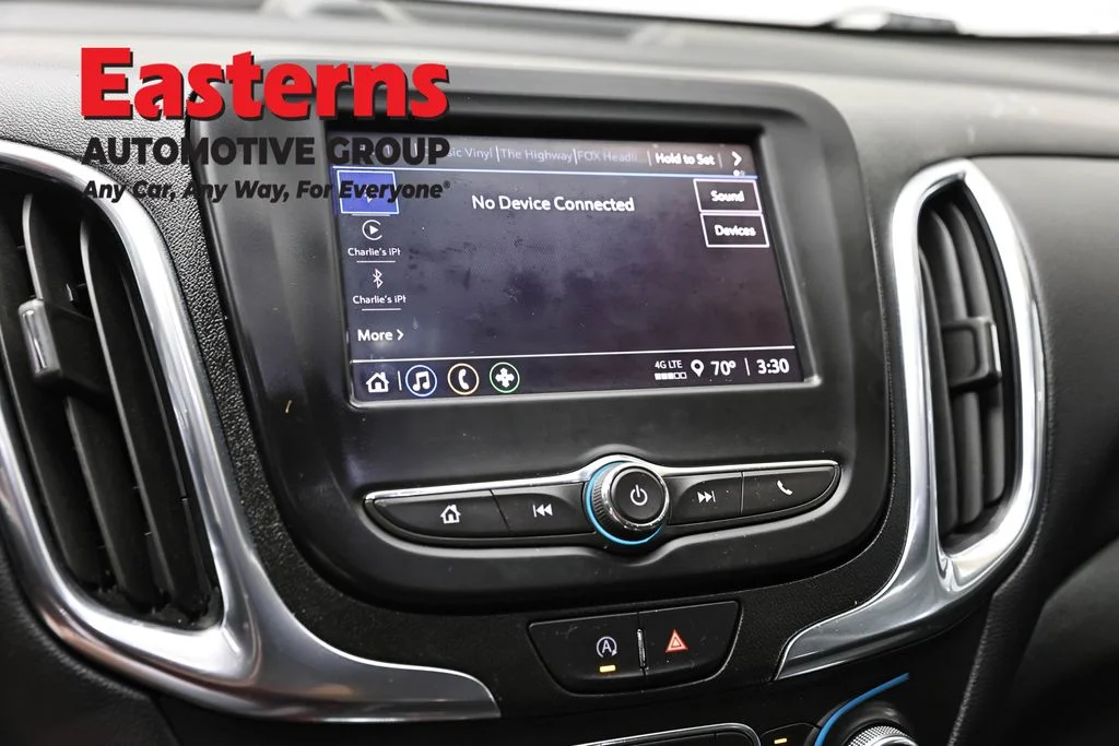 Used 2022 White Chevrolet LT image 18
