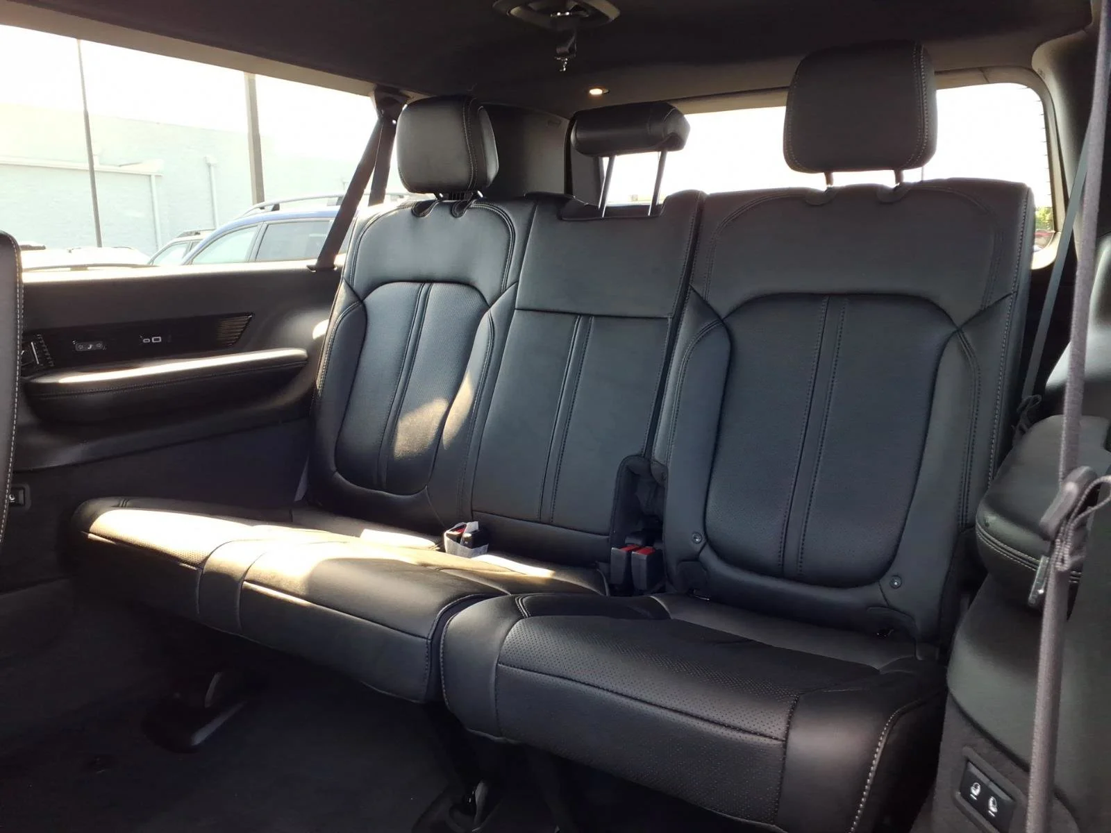 New 2026 High Gloss Black Jeep Summit Obsidian image 18