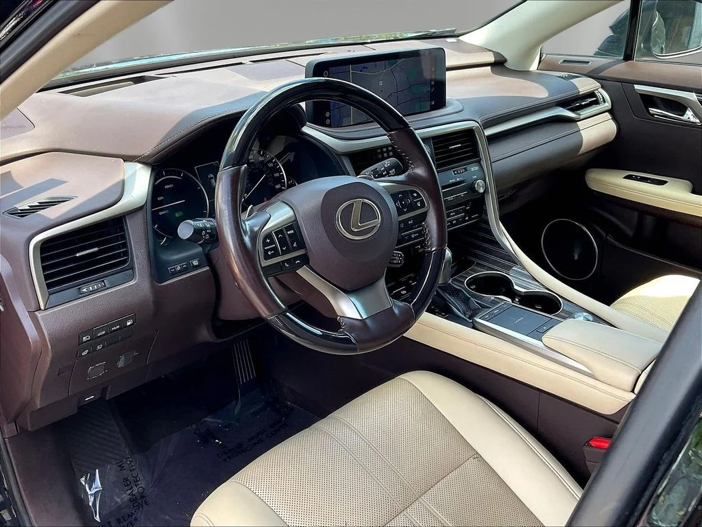 Used 2020 Obsidian Lexus 450h image 17