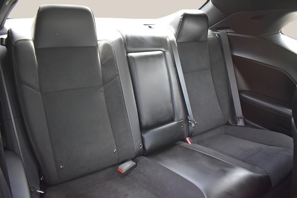 Used 2023 White Dodge R/T image 18