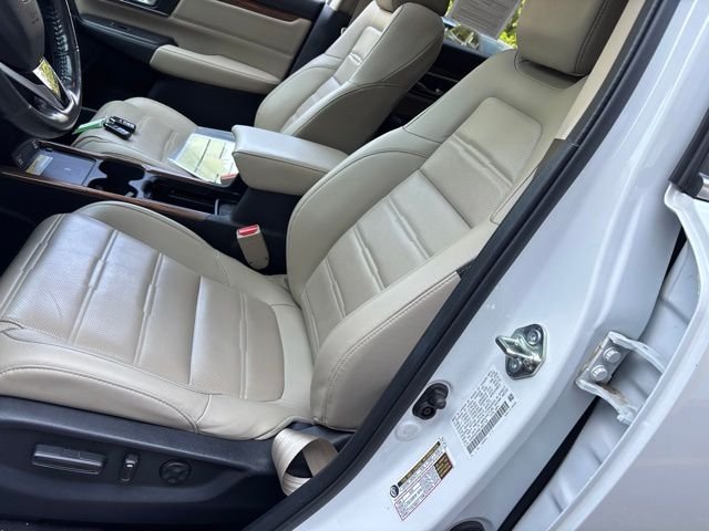 Used 2020 White Honda Touring image 15