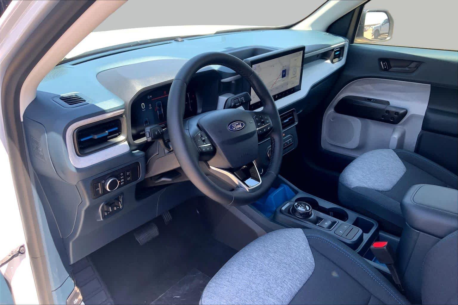 New 2026 Space White Metallic Ford XLT image 8