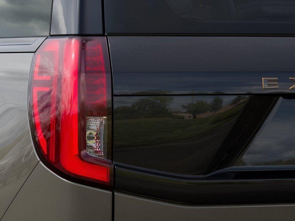 New 2027 Marsh Gray Ford Tremor image 23