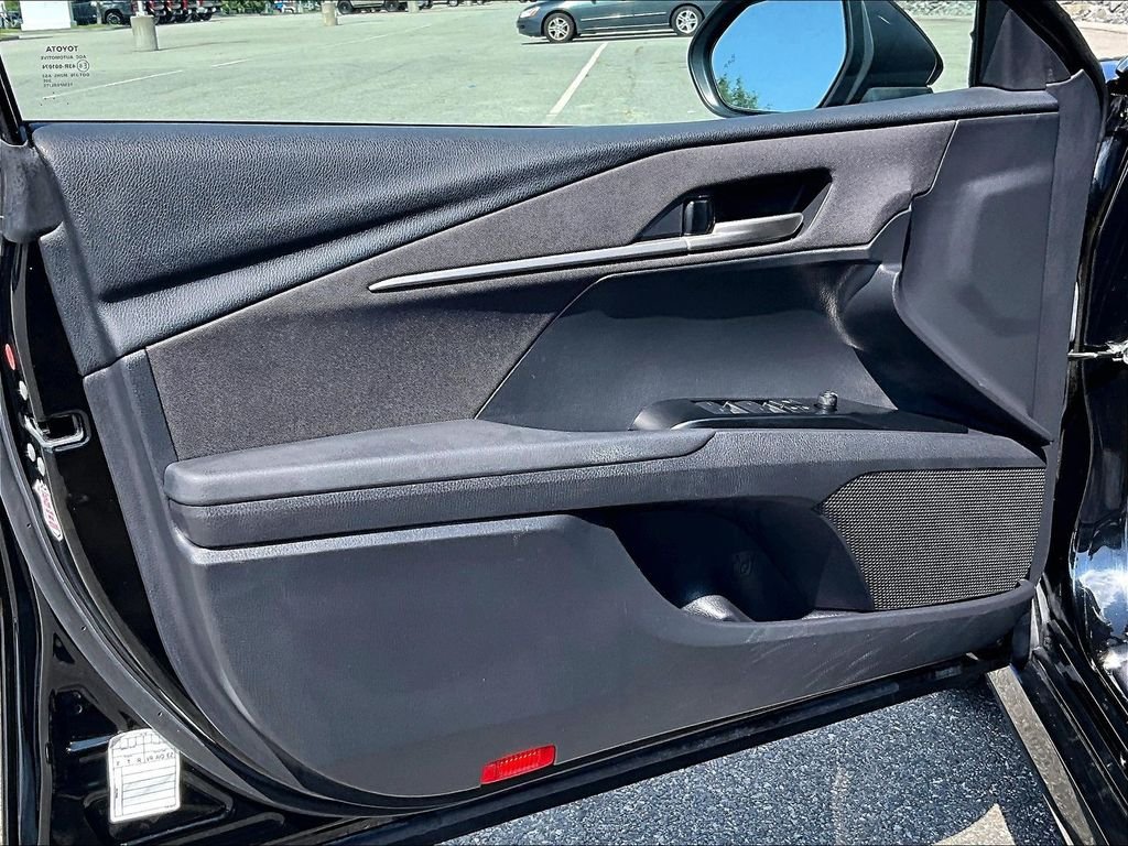 Used 2025 Black Toyota LE image 9