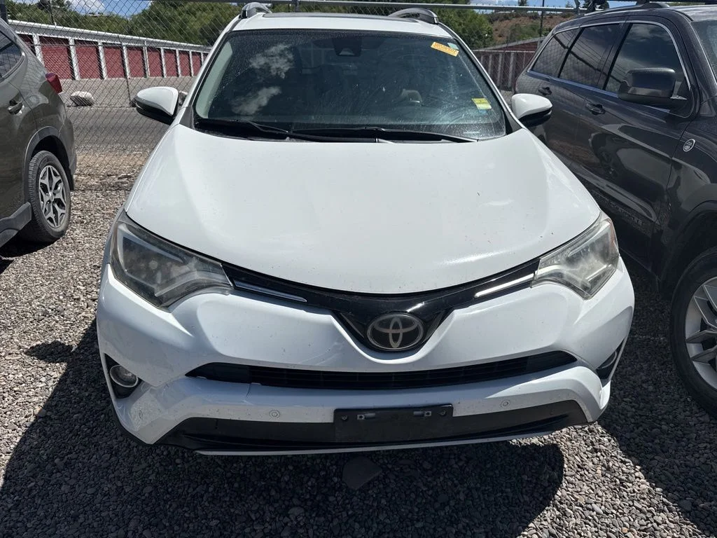 Certified Used 2018 White Toyota XLE image 11