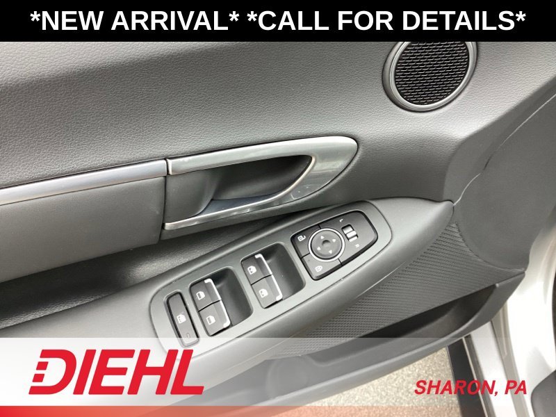 Used 2021 Silver Hyundai SEL image 21