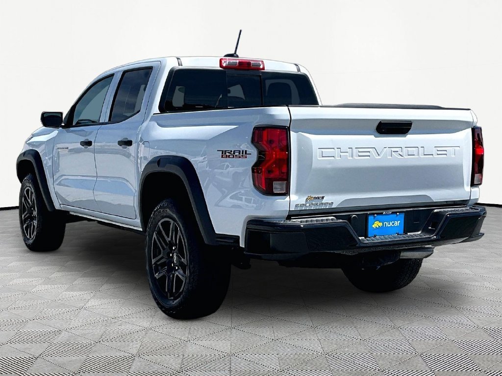 Used 2024 Summit White Chevrolet Trail Boss image 4