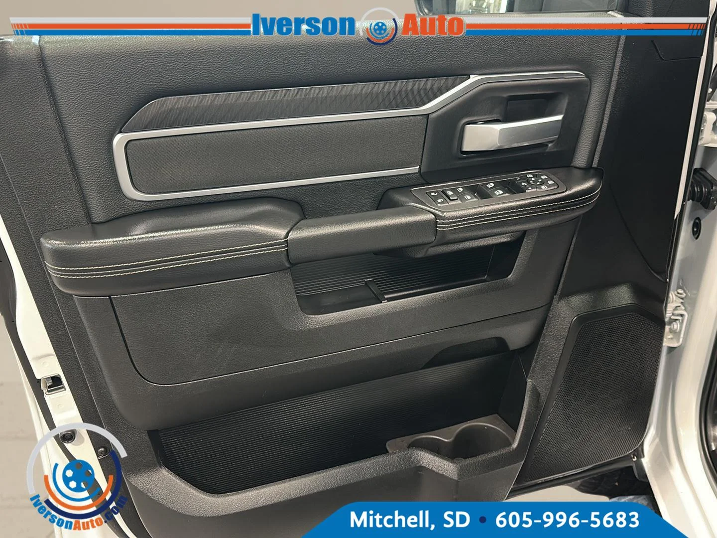 Used 2026 White Ram Big Horn image 13