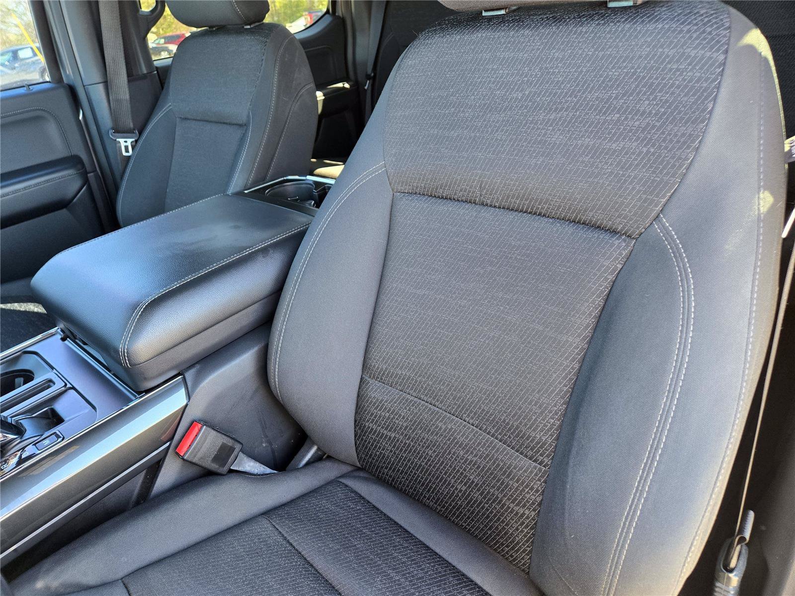 Used 2022 Gray Ford XLT image 16