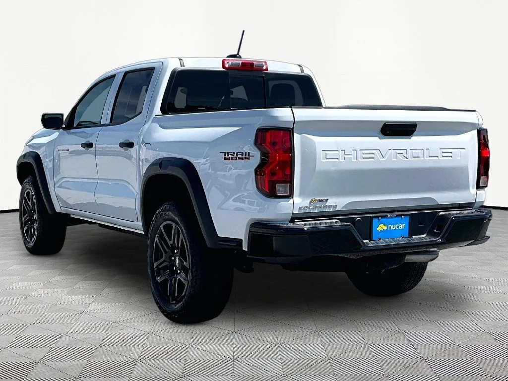 Used 2024 Summit White Chevrolet Trail Boss image 4