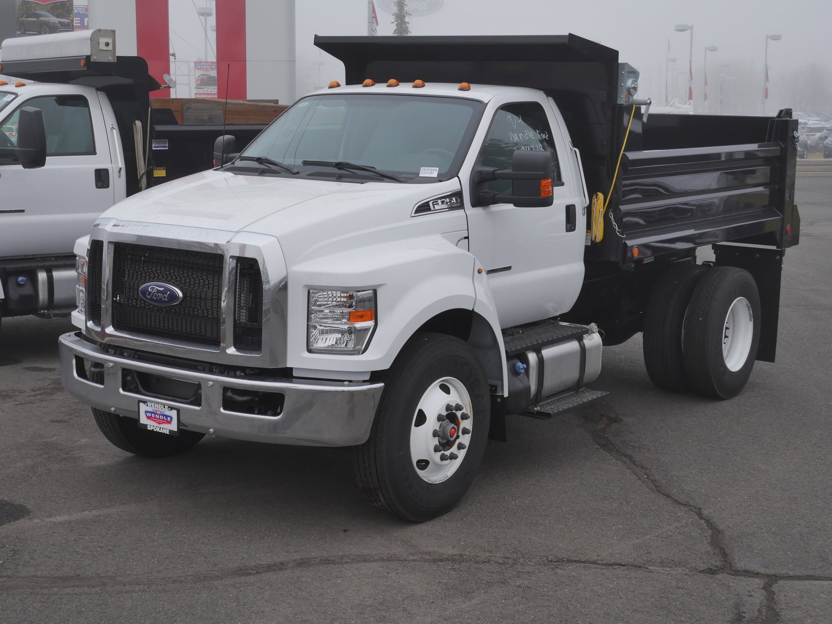 New 2026 Oxford White Ford F-750 Diesel Straight Frame image 2