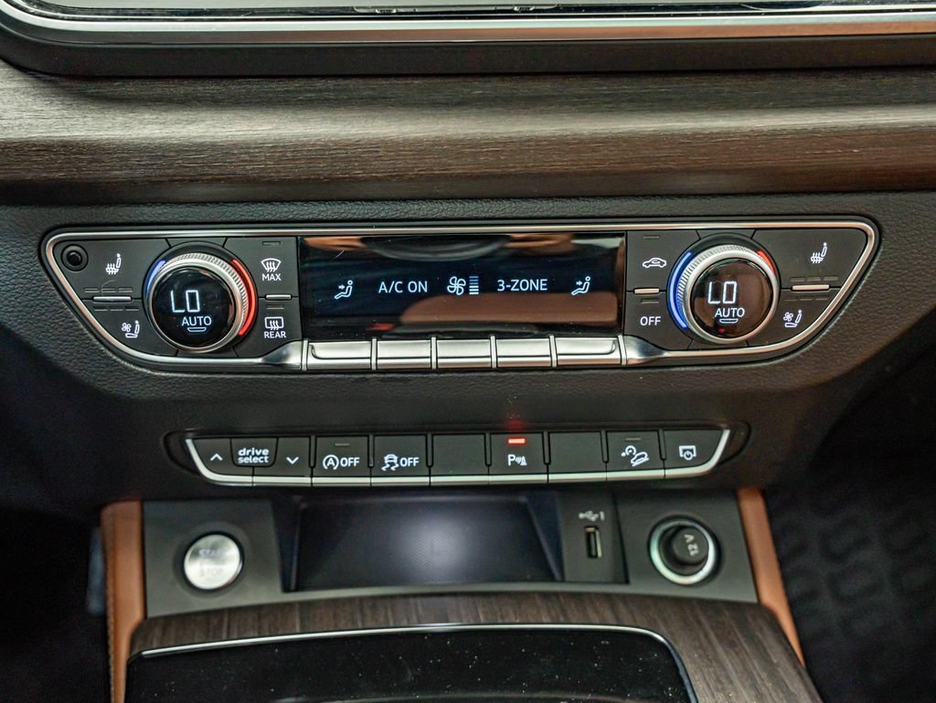 Used 2024 Mythos Black Metallic Audi 45 S line Premium Plus image 28