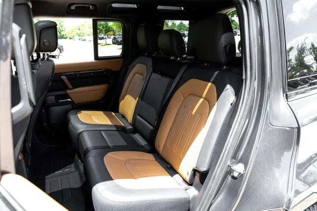 Used 2024 Santorini Black Metallic Land Rover X image 50