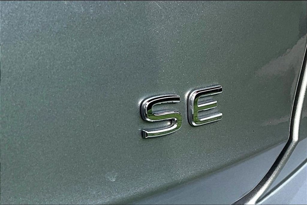 Used 2024 Silver Volkswagen 1.5T SE image 22