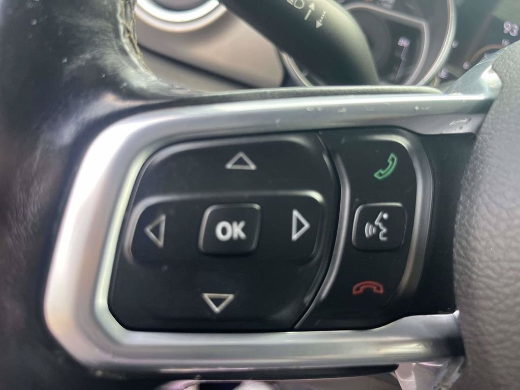 Used 2019 Blue Jeep Unlimited Sahara image 19