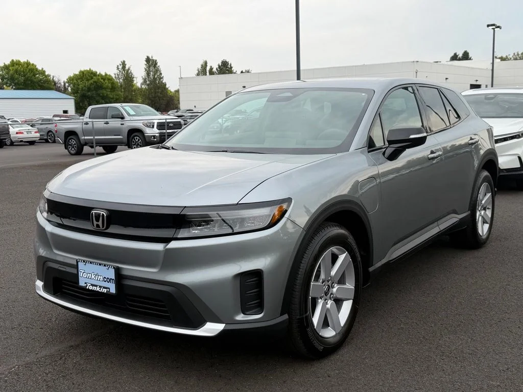 New 2026 Mercury Silver Metallic Honda EX image 4