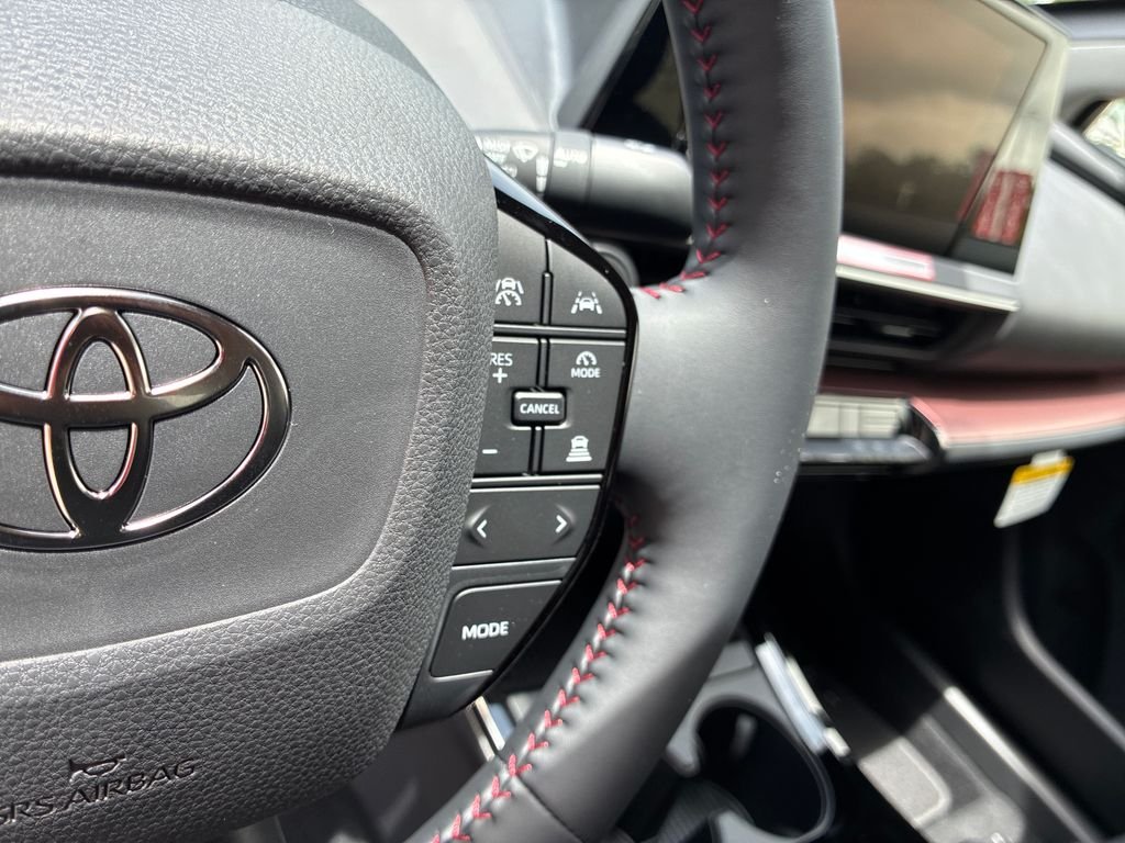 New 2026 WIND CHILL PEARL Toyota SE image 21