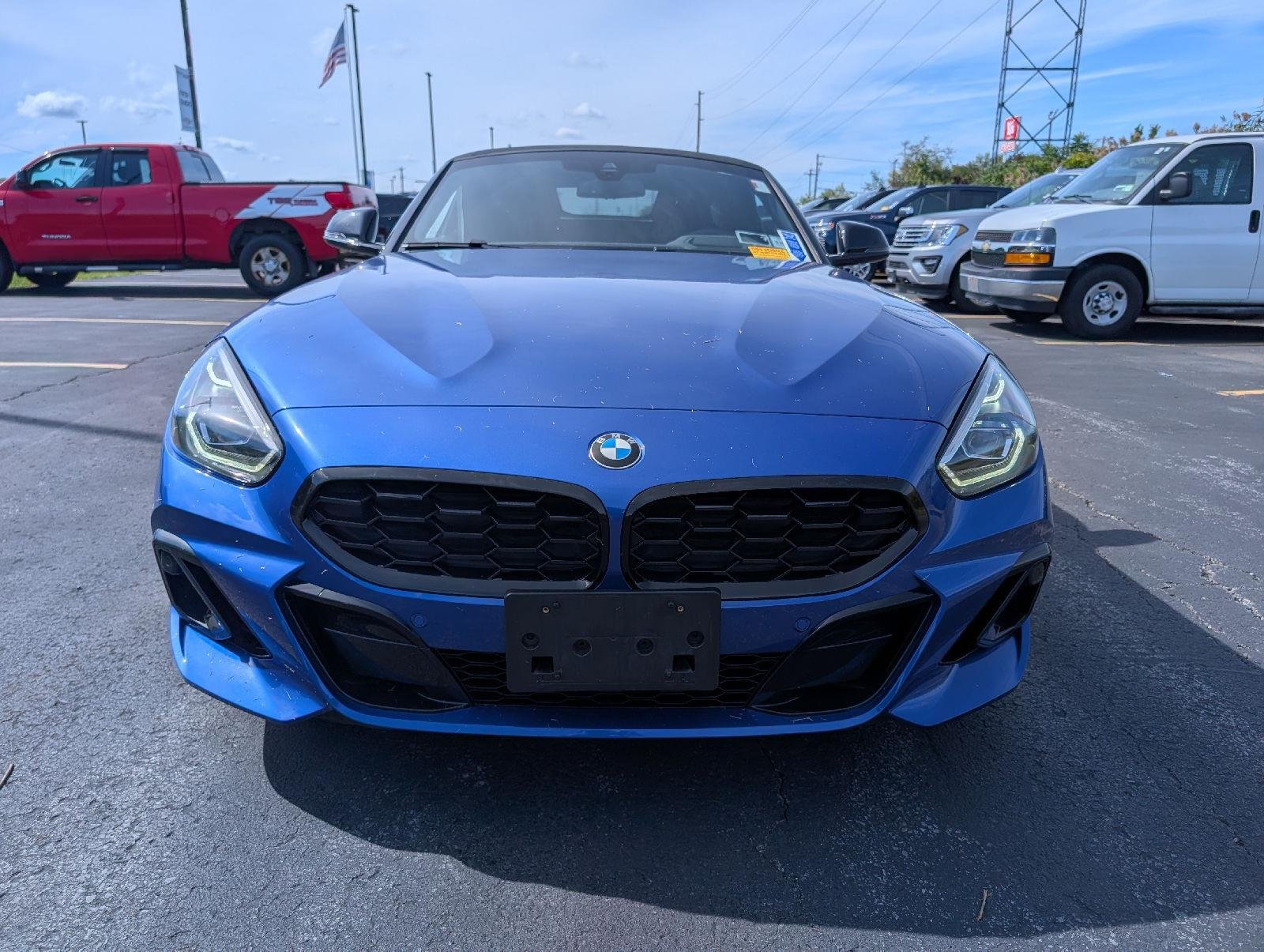Used 2025 Portimao Blue Metallic BMW M40i image 2