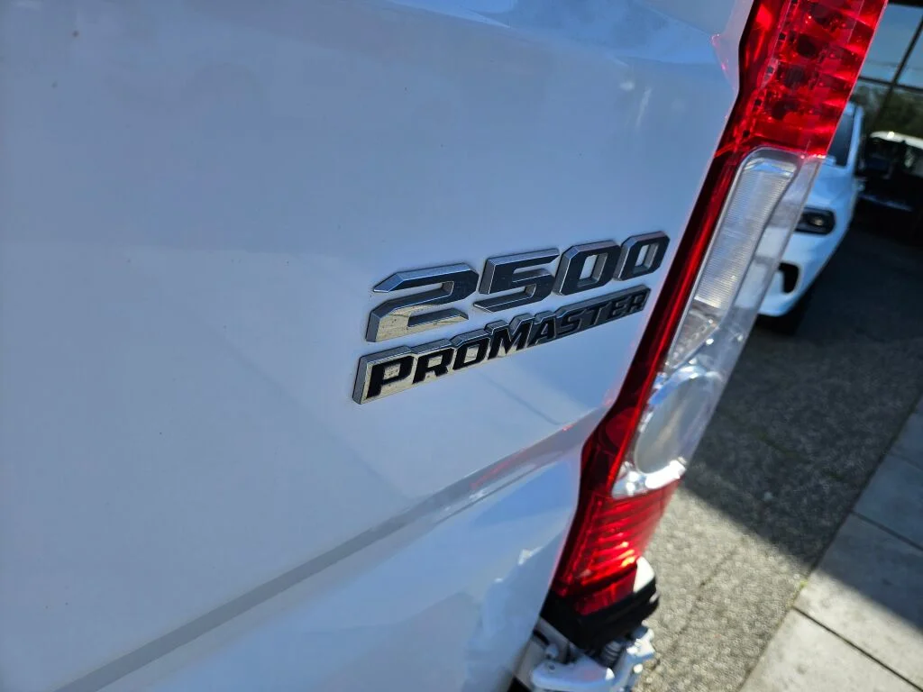 Used 2023 White Ram High Roof image 11