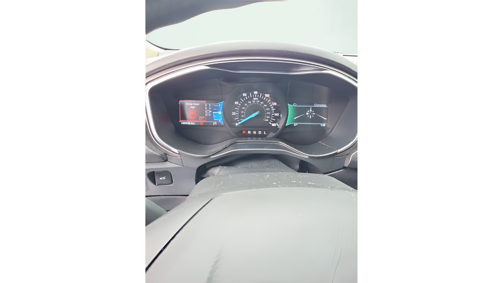 Used 2020 Silver Metallic Ford SE image 12