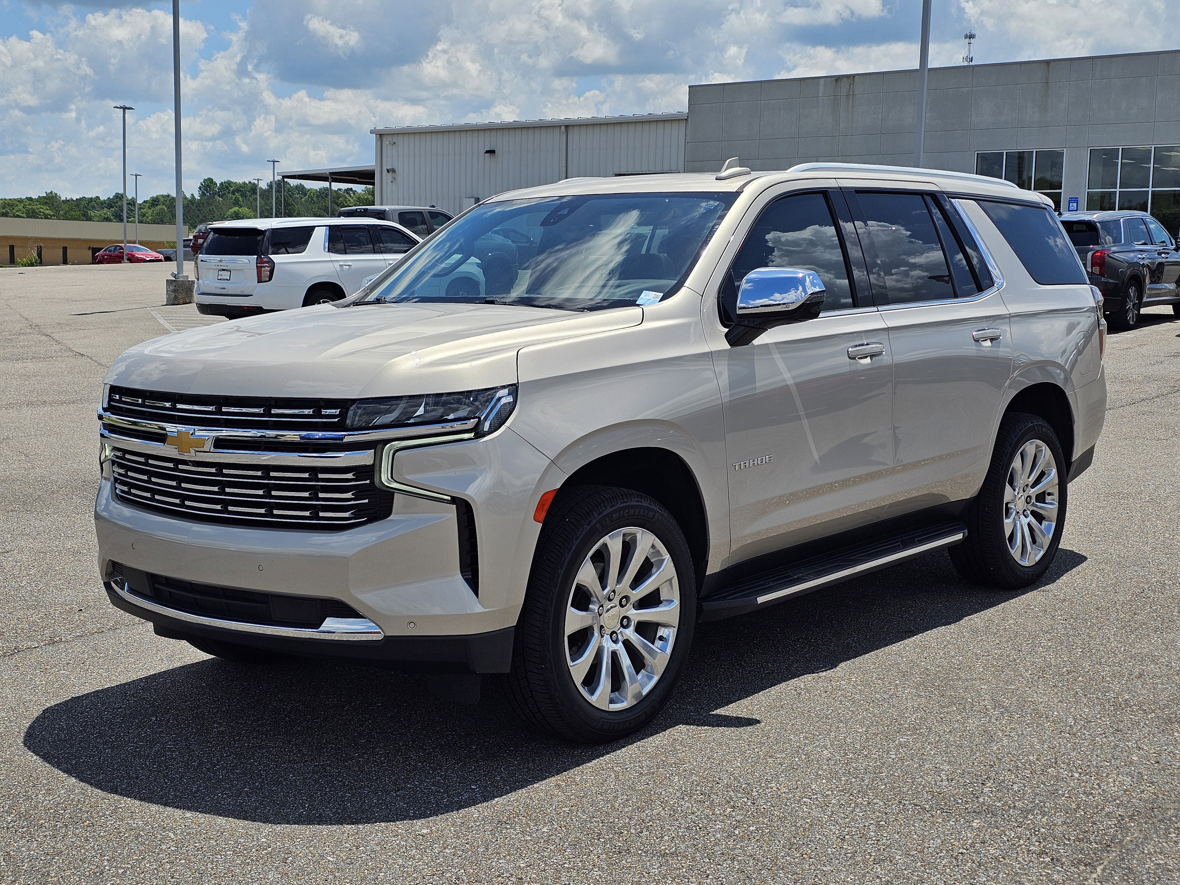 2021 Chevrolet Tahoe 4WD Premier's photo
