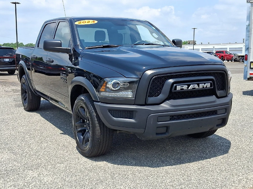 Used 2024 Diamond Black Crystal Pearlcoat Ram Warlock image 2
