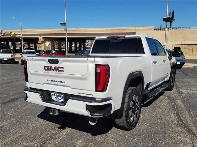 Used 2024 Summit White GMC Denali 4x4 Crew Cab 6.75 ft. box 159 in. WB image 3